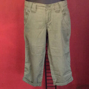 CALVIN KLEIN JEANS CAPRI SIZE 8